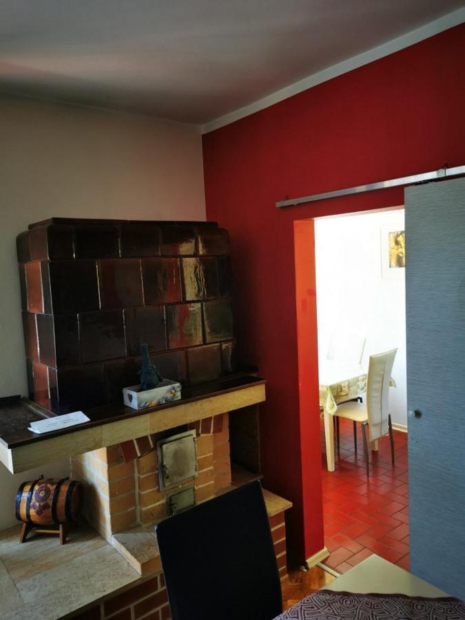 Apartmant Sandra - Big Terace And Free Parking Lejlighed Karlovac Eksteriør billede